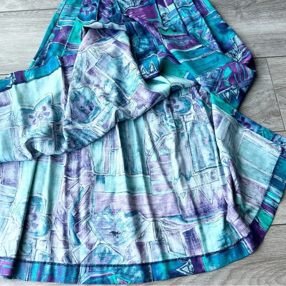 Vintage Bellessa Abstract Print Midi Maxi Skirt Made in Canada - Picture 11 of 14